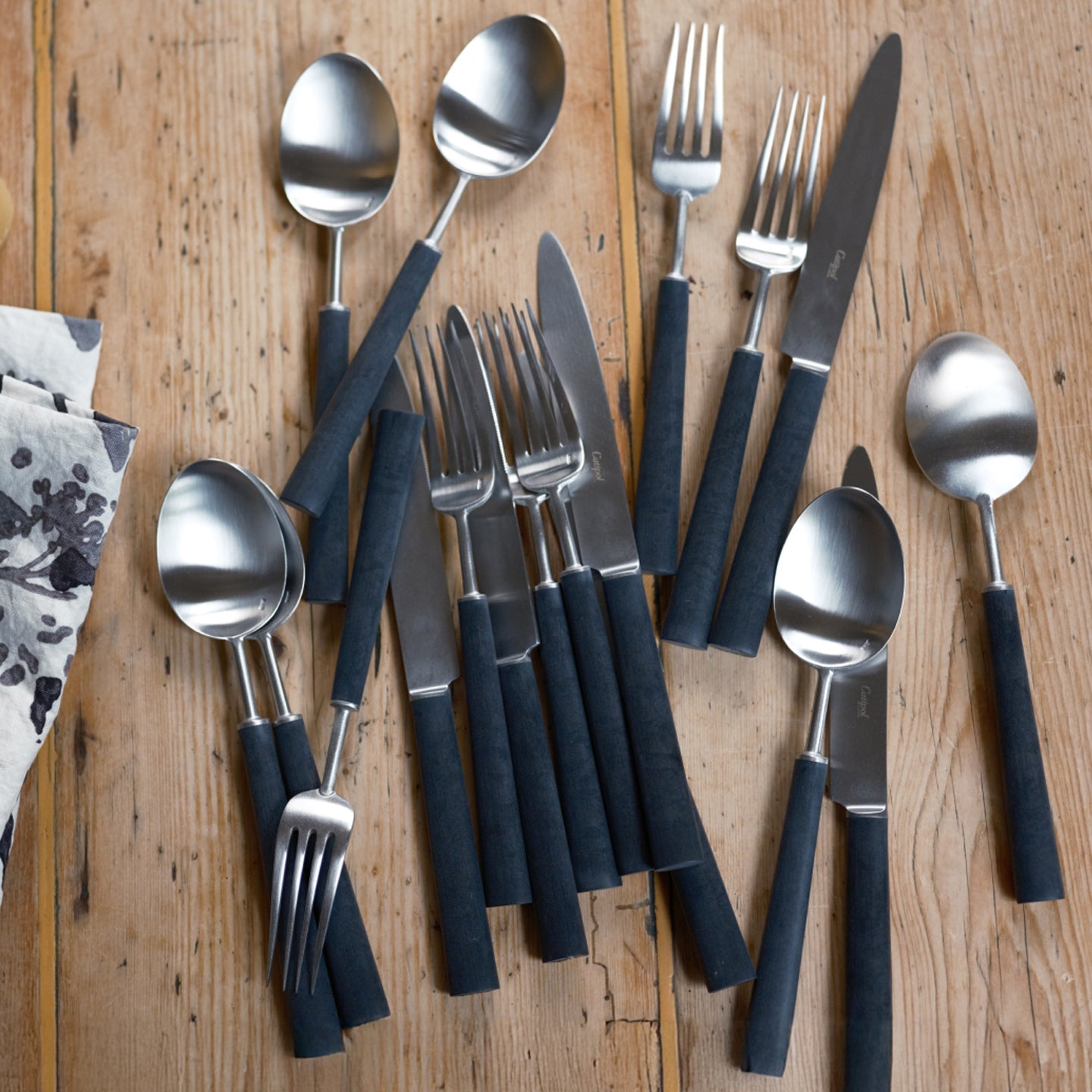 Cutipol Ebony 24 Piece Cutlery Set / Black and Stainless Steel with Canteen